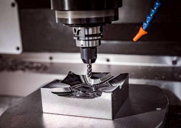 Factors affecting the cutting efficiency of turning and milling composite CNC lathes